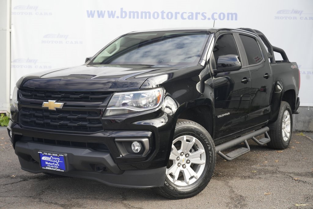 2021 Chevrolet Colorado LT photo 2