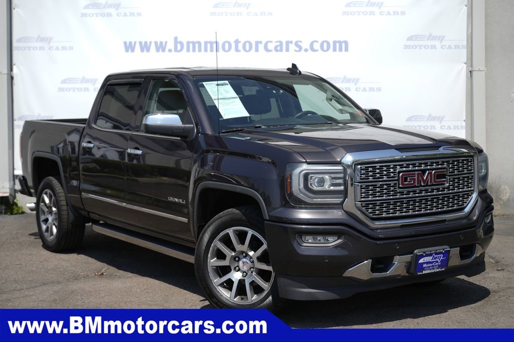 2016 GMC Sierra 4WD Crew Cab Short Box's photo