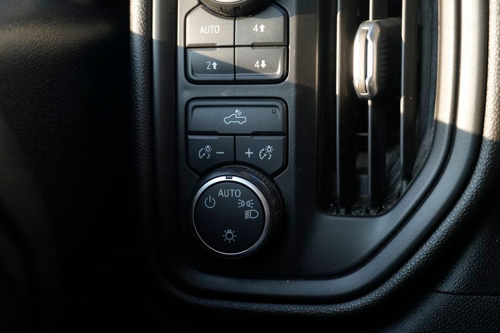 2020 Chevrolet Silverado 1500 Custom - Photo 43