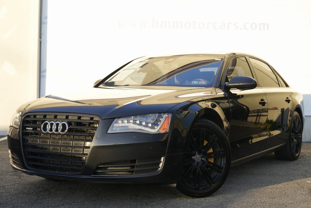2013 Audi A8 L photo 2
