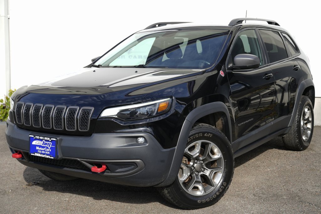 2019 Jeep Cherokee Trailhawk photo 2