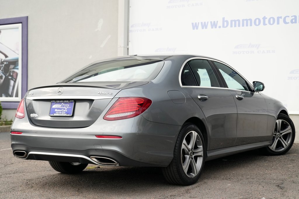 2020 Mercedes Benz E 350 photo 3