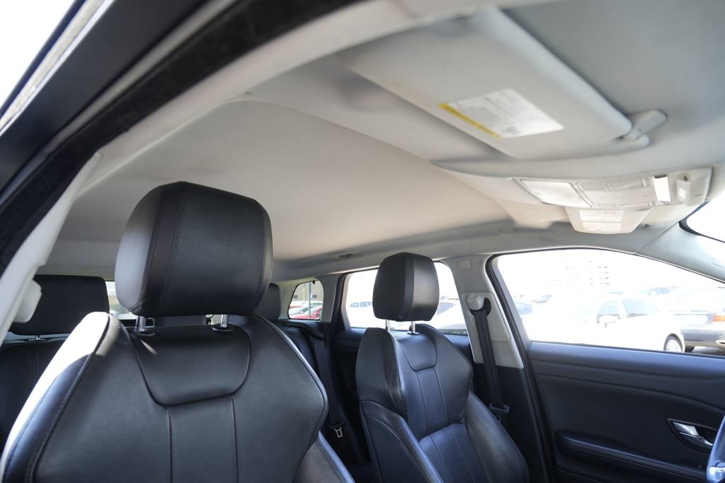 2019 Land Rover Range Rover Evoque SE Premium - Photo 30