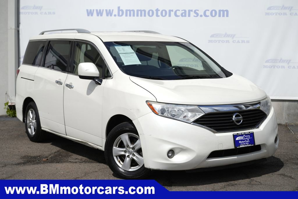 2016 Nissan Quest SV