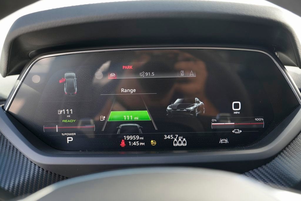 2022 Audi e-tron GT Premium Plus - Photo 47