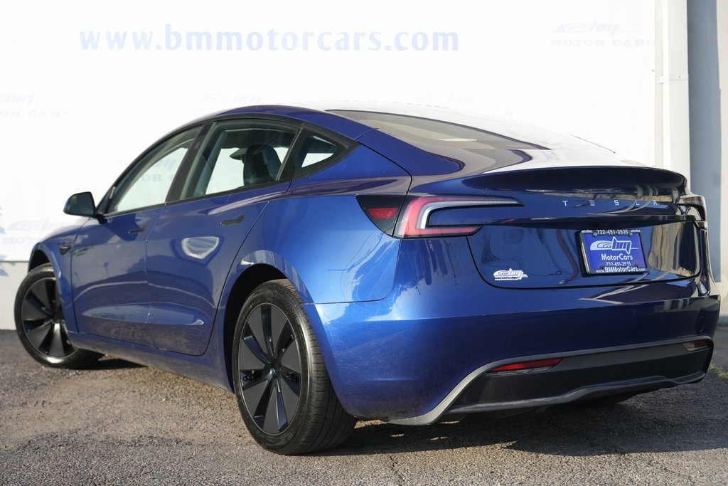 2024 Tesla Model 3 photo 4
