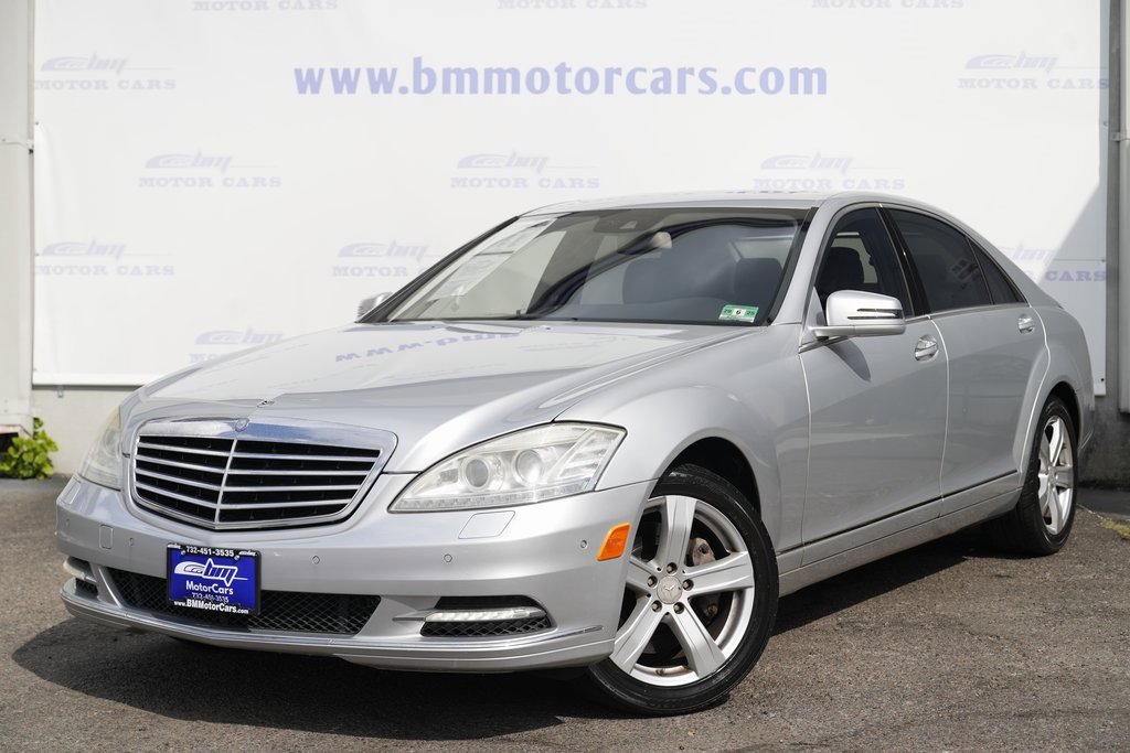 2010 Mercedes Benz S 550 photo 2