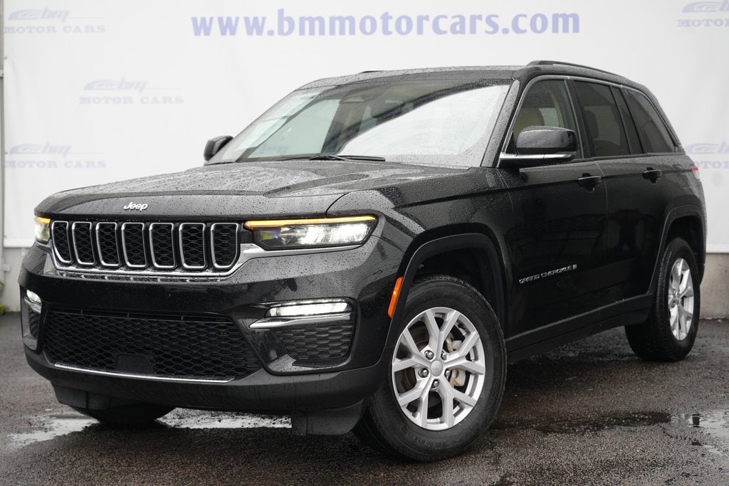 Used 2022 Jeep Grand Cherokee Limited SUV