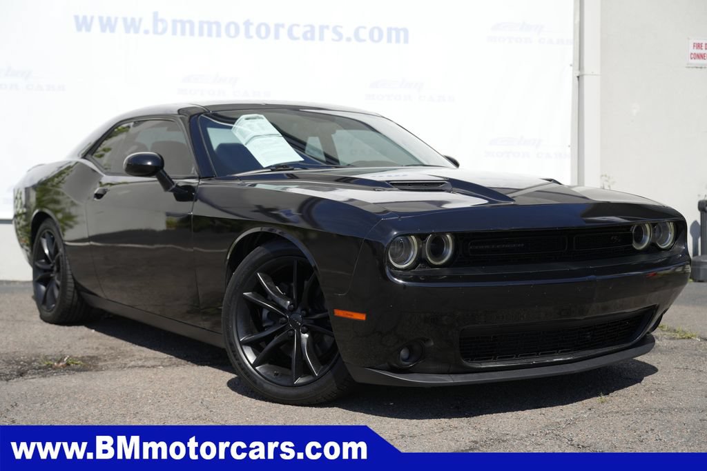 2016 Dodge Challenger R/T Plus