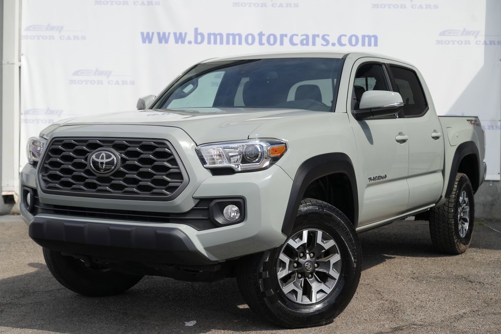 2023 Toyota Tacoma SR5 photo 2