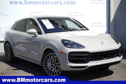 2023 Porsche Cayenne Coupe Turbo SUV