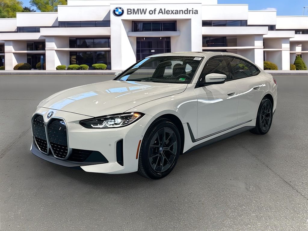 2023 BMW i4
