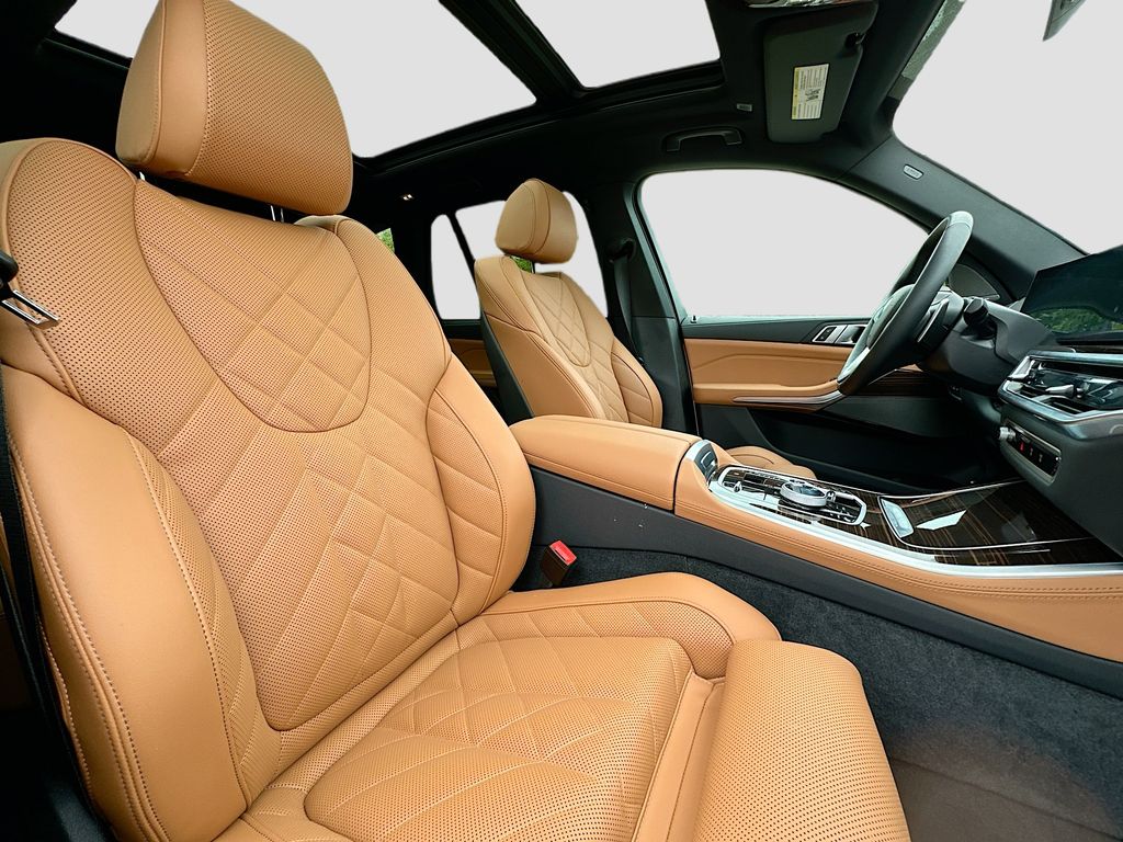 2026 BMW X5 50e - Photo 30