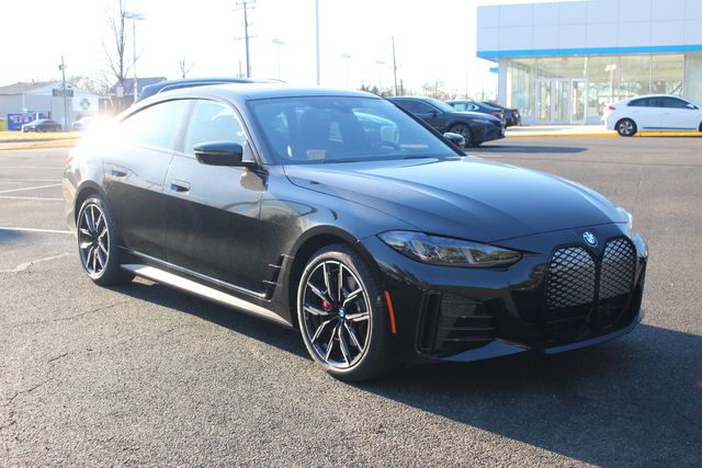 2026 BMW i4 40's photo