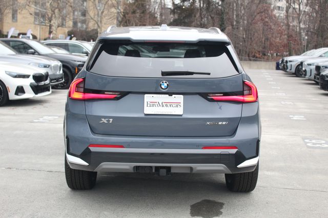 2026 BMW X1 28i - Photo 6