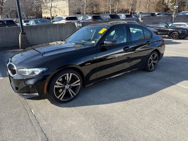 2023 BMW 3 Series 330i