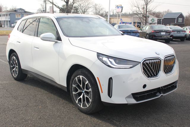 2026 BMW X3 30's photo