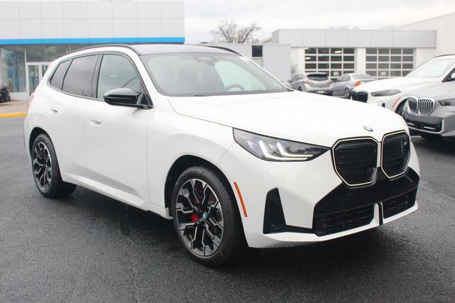 2026 BMW X3 M50's photo