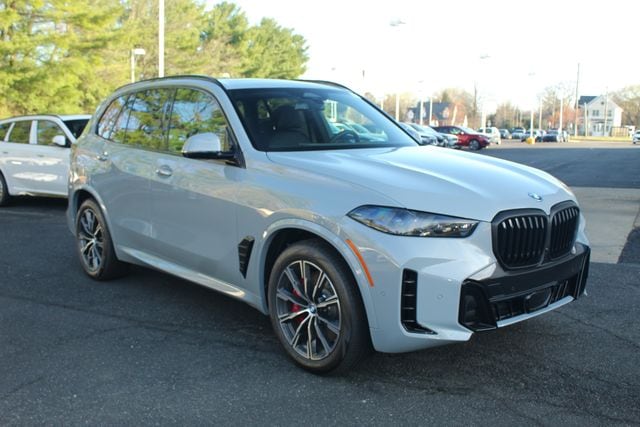 2026 BMW X5 xDrive50e's photo