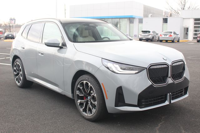 2026 BMW X3 30's photo
