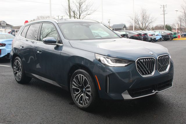 2026 BMW X3 30's photo