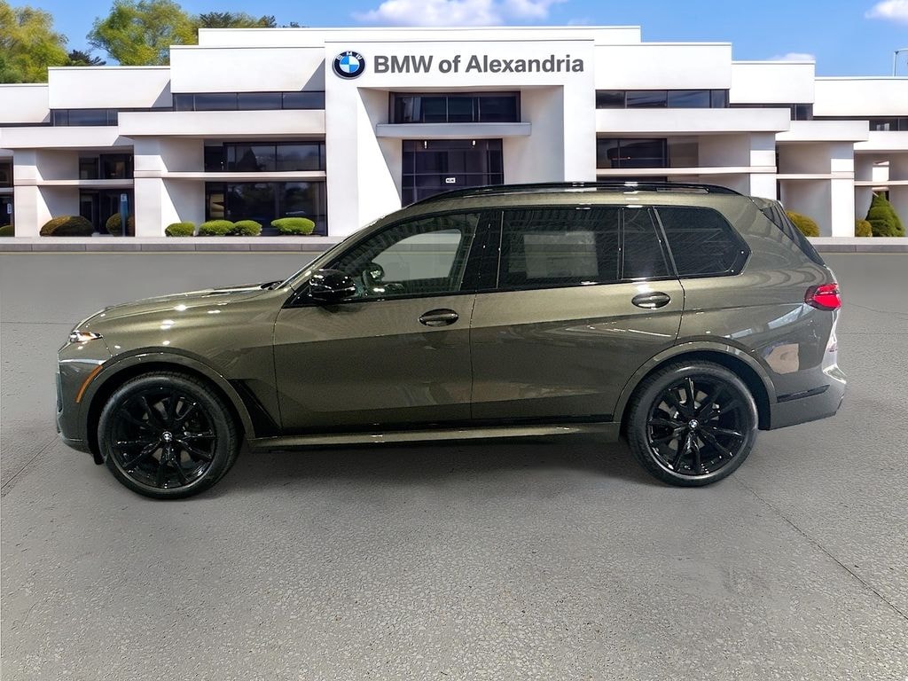 New 2027 BMW X7 M60i SUV