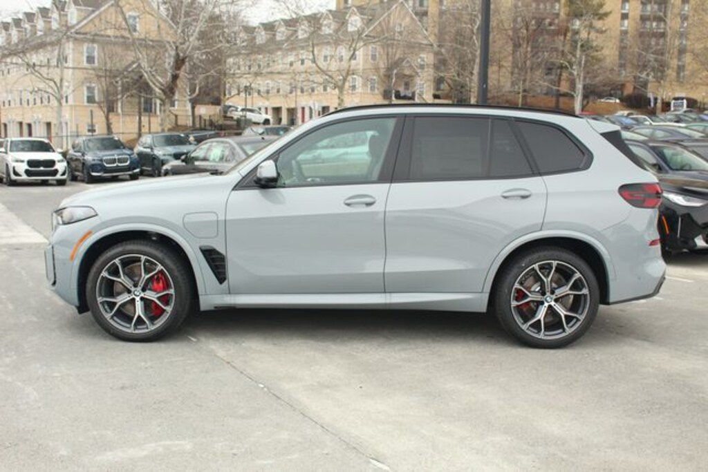 New 2026 BMW X5 xDrive50e SUV
