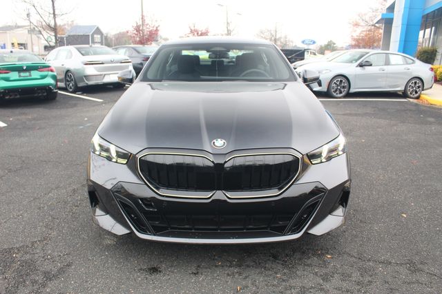 2026 Bmw 540i xDrive photo 3