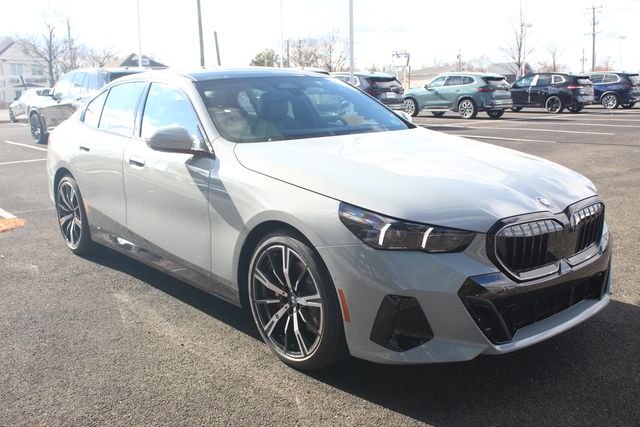2026 BMW 5 Series 530i's photo