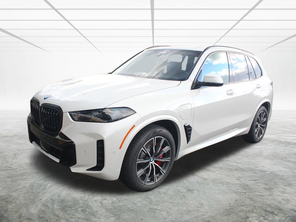 New 2026 BMW X5 xDrive50e SUV