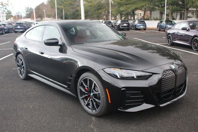 2026 BMW i4 40's photo