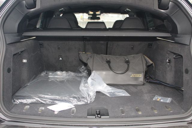 2026 BMW XM Base - Photo 7