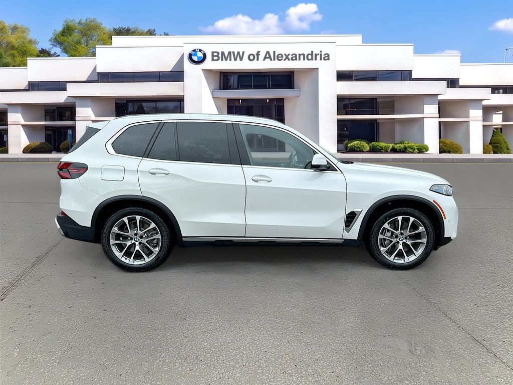 2026 BMW X5 50e - Photo 8