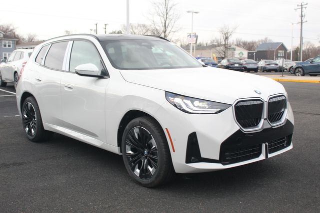 2026 BMW X3 30's photo