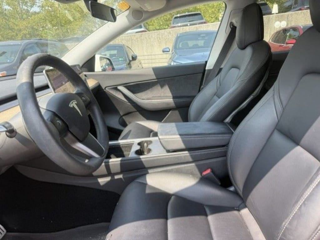 Used 2022 Tesla Model Y Performance SUV