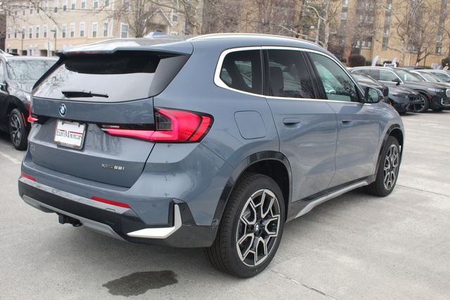 2026 BMW X1 28i - Photo 9