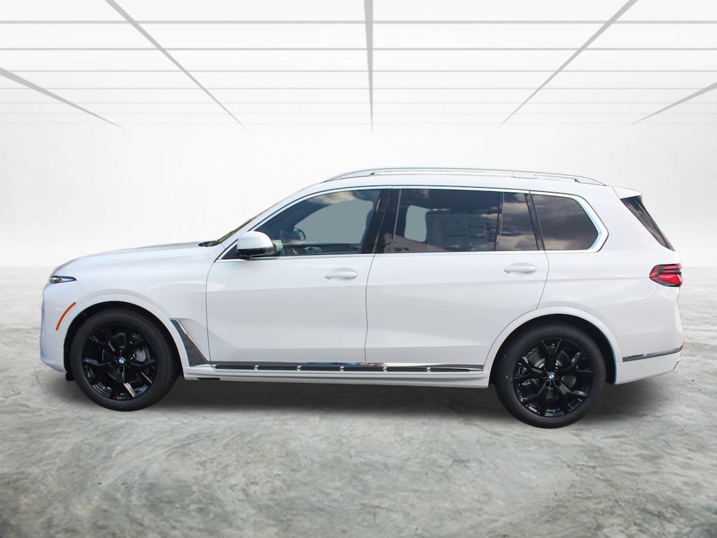 New 2026 BMW X7 xDrive40i SUV