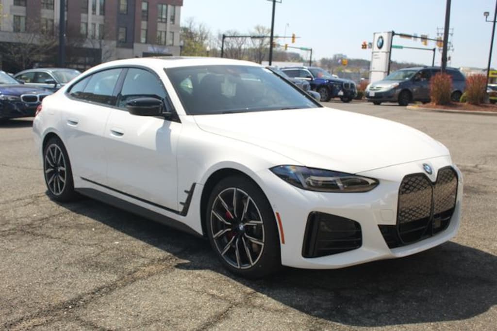 New 2026 BMW i4 xDrive40 Hatchback