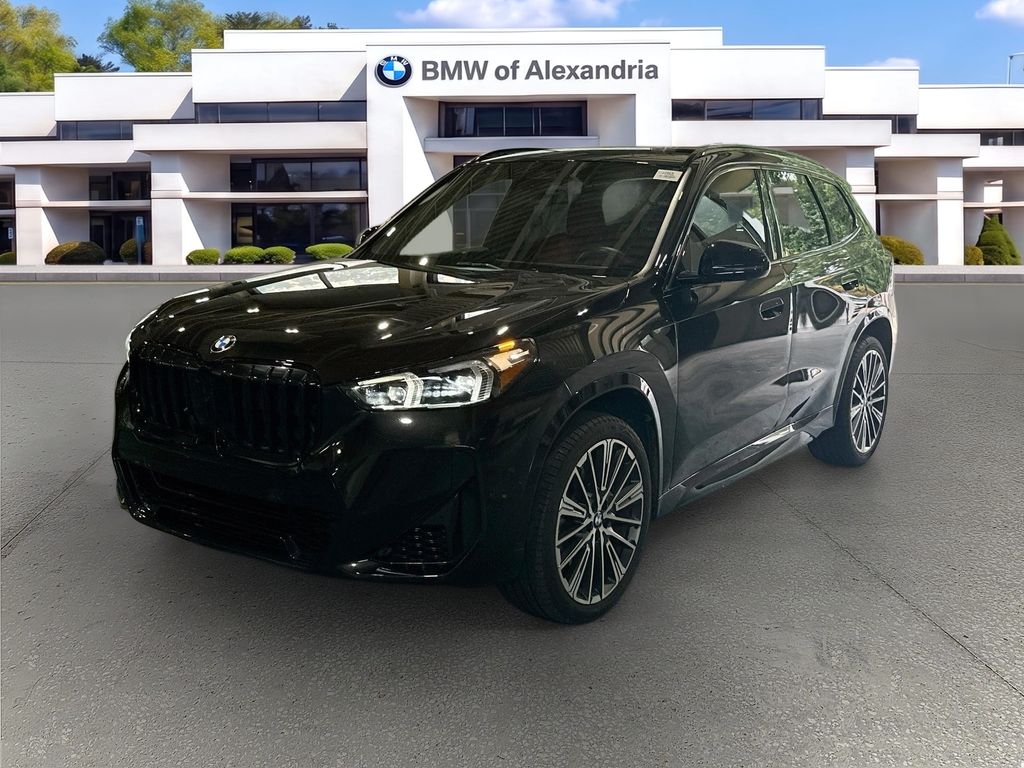 2023 BMW X1