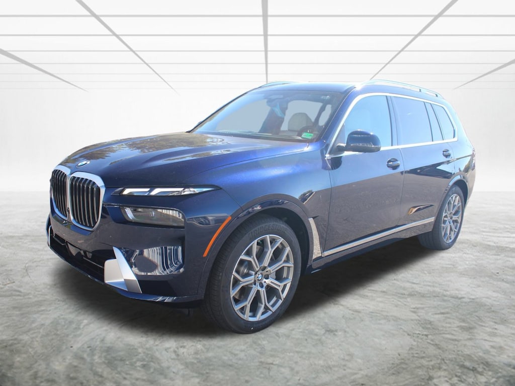 New 2026 BMW X7 xDrive40i SUV