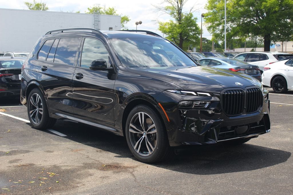 New 2027 BMW X7 xDrive40i SUV