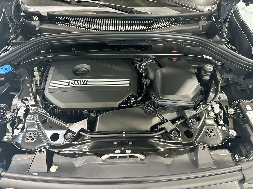 2026 BMW X1 28i - Photo 28