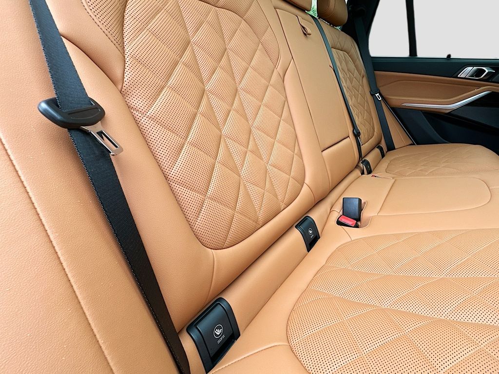 2026 BMW X5 50e - Photo 29