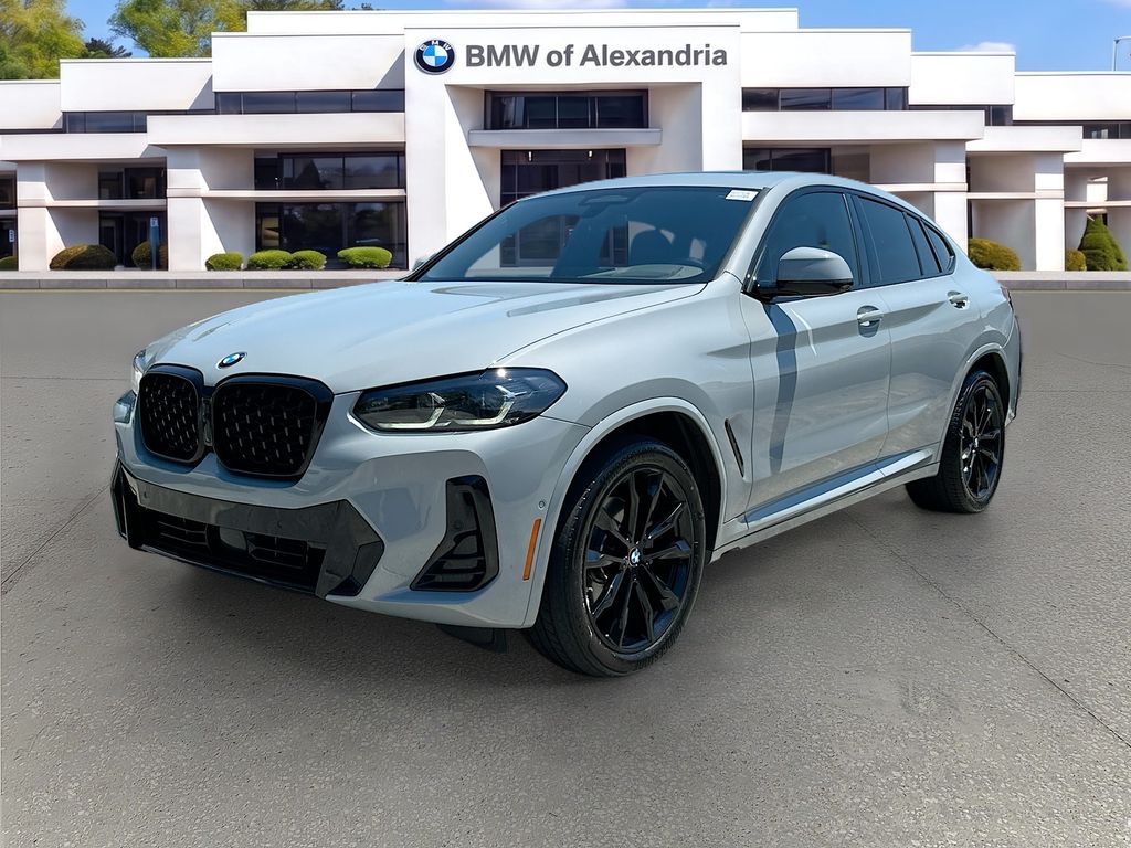 2024 BMW X4 xDrive30i's photo