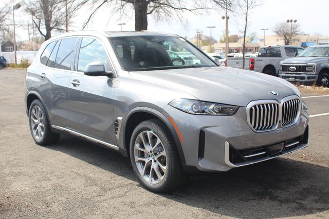 2026 BMW X5 xDrive40i's photo