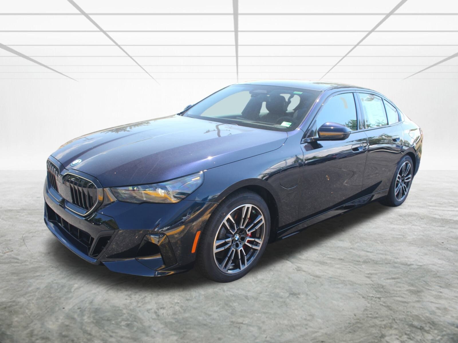 2026 Bmw 550e 550e xDrive photo 4