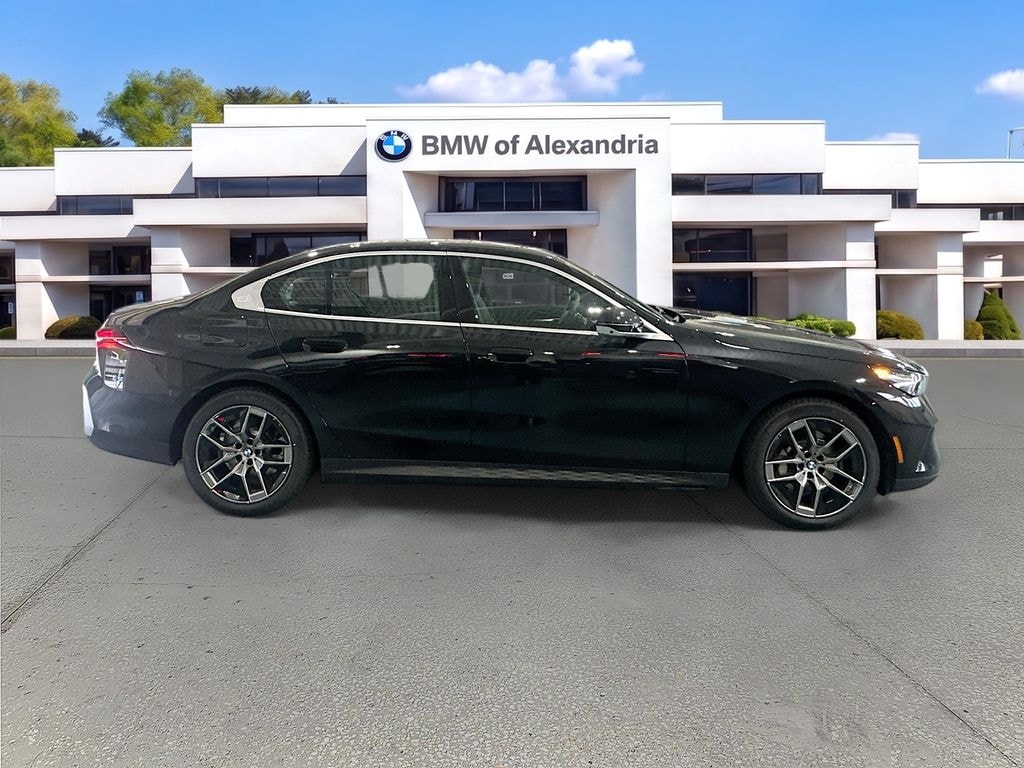 New 2027 BMW 5 Series 530i xDrive Sedan