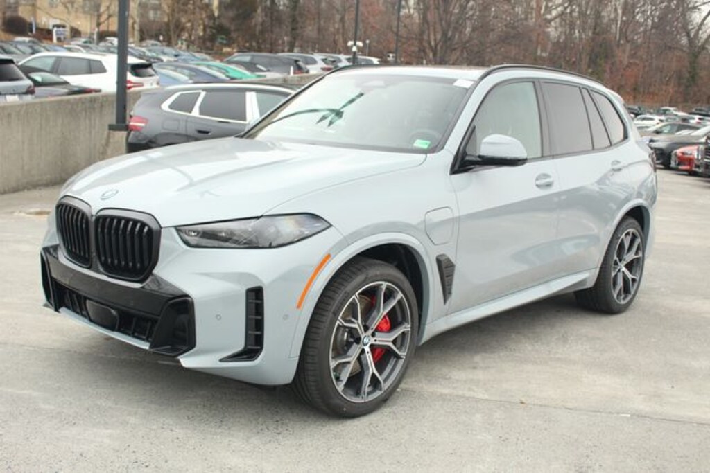 New 2026 BMW X5 xDrive50e SUV