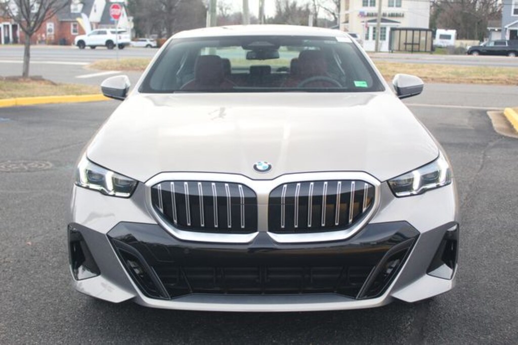 New 2026 BMW 5 Series 530i xDrive Sedan