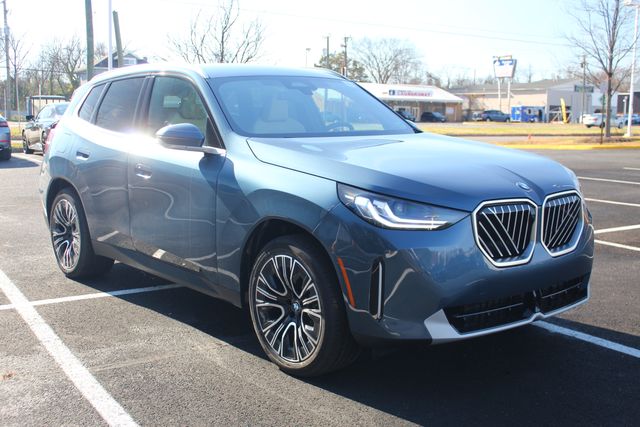 2026 BMW X3 30's photo